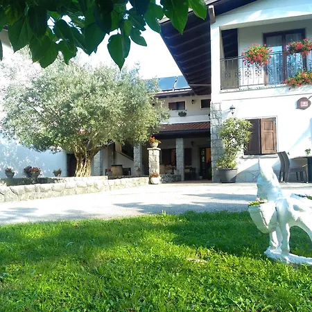 Alloggio in famiglia Pri Martinovih