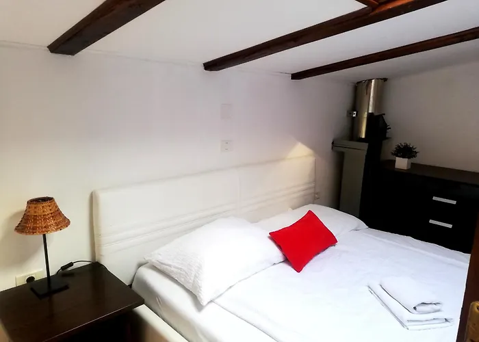 Pri Martinovih Deskle